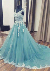 Sleeveless V Neck Chapel Train A-line/Princess Tulle Prom Dresses With Hem Appliqued Lace