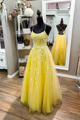 Straps Yellow Lace Appliques Prom Dresses