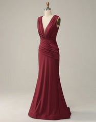 Burgundy Mermaid V-Neck Long Glitter Prom Dress With Pleating