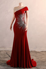 Burgundy Prom Dresses Bodycon Velvet Long Formal Dresses with Embroidered Beadings