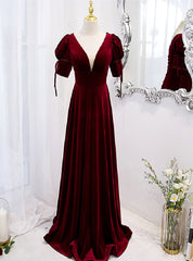 Burgundy Velvet Dee V-neck Short Sleeve Prom Dresses