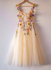 Champagne Tulle Flower Straps Homecoming Dresses