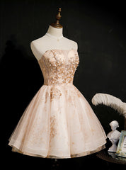 Champagne Tulle Sequins Strapless Homecoming Dresses