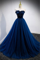 Elegant Blue Velvet And Tulle Long Prom Dresses Strapless