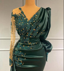 Long Dark Green Elegant Mermaid Prom Dresses with Sleeves