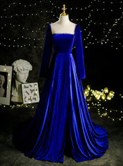 Royal Blue Velvet Long Sleeve Pearls Prom Dresses