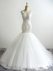 V-Neck Lace Applique Mermaid Wedding Dresses with Open Back