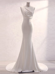 White Mermaid Backless Pleats Wedding Dress