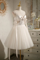 White Spaghetti Straps V-Neck Tulle Short Homecoming Dress with Bow