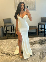 White Strapless V Neck Long Prom Dresses With Slit