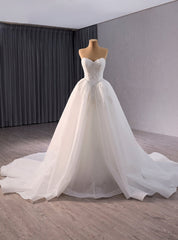 White Tulle Sweetheart Lace Wedding Dresses