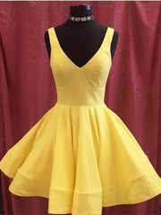 V Neck Short Yellow Prom Dresses, Short Yellow V Neck Graduation Homecoming Dresses